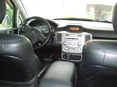 2005 Mitsubishi Endeavor - Interior Pictures - CarGurus