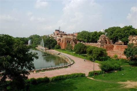 Top Things To Do In Hauz Khas Village Delhi In 2024