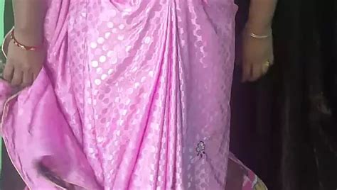 Deshi Bhabhi Nude Boobs Press Bathing Show XHamster