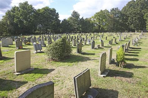 Hawkhurst Traditional And Woodland Cemetery Hawkhurst Parish Council