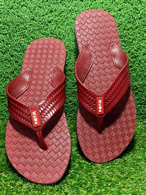 Daily Wear Cherry Red Mens Rubber Slipper Design Pattern Printed