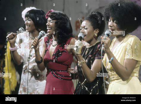 Pointer Sisters American Vocal Randb Group About 1976 Stock Photo Alamy