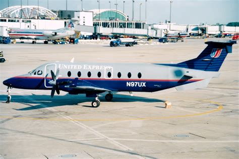 United Express Great Lakes Airlines Beechcraft 1900D Flickr