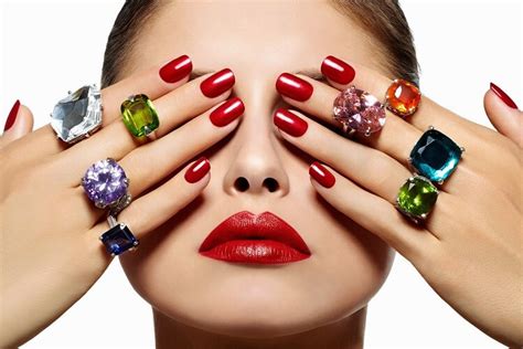 Comment Faire Tenir Son Vernis Ongles Plus Longtemps Quelles Sont