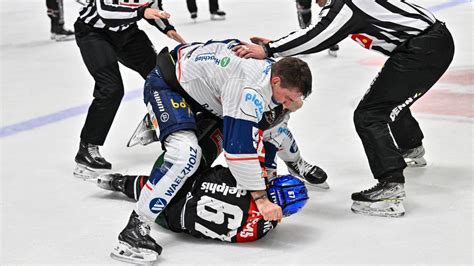 Augsburger Panther V Llig Von Der Rolle Bittere Heimpleite Gegen Iserlohn