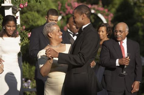 What Should The Mother Of The Groom Wear To The Wedding Lovetoknow