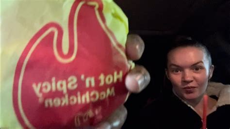 Vlogmas Day Mcdonalds Hot N Spicy Mcchicken Youtube