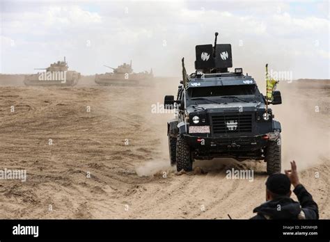 Live Fire Exercises Hi Res Stock Photography And Images Alamy