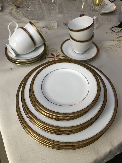 Noritake Charlotta Gold Furniture Home Living Kitchenware