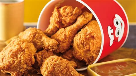 State's first Jollibee in Sterling Heights sets opening date