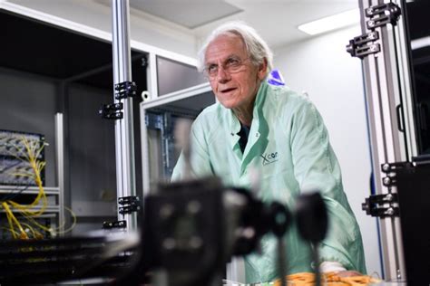 Nobel Prize In Chemistry Awarded To Inventors Of Lithium Ion Battery Digital Trends