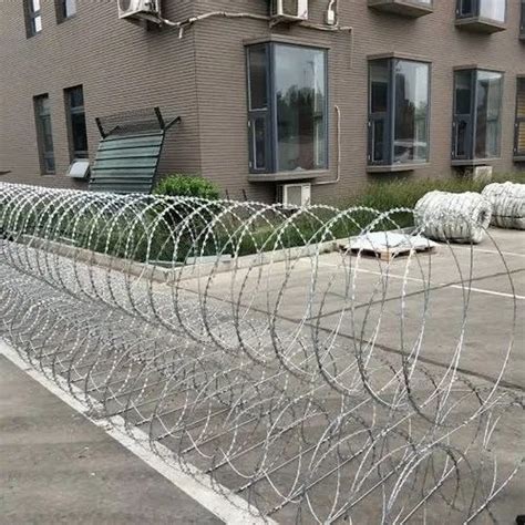 Concertina Wire Gi Double Concertina Razor Wire Manufacturer From