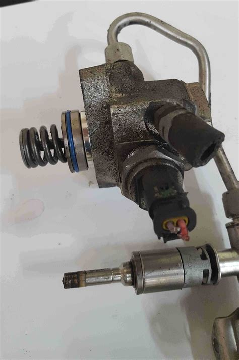 Volkswagen Golf Mk Tsi Fuel Injectors X Pump Rail Cxsa