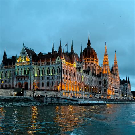 A Must-See: the Houses of Parliament - Julia Kravianszky, Private Tour