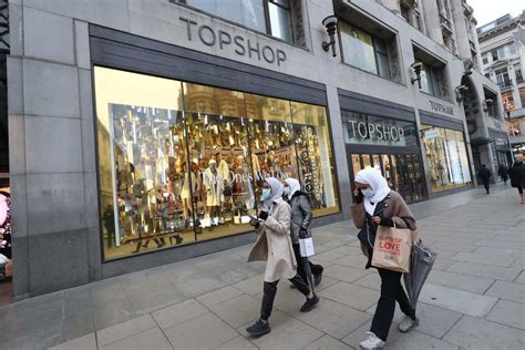 17,500 chain stores lost in 2020 as high street hit hard by pandemic ...