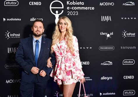 Gala 2023 Kobieta E Commerce