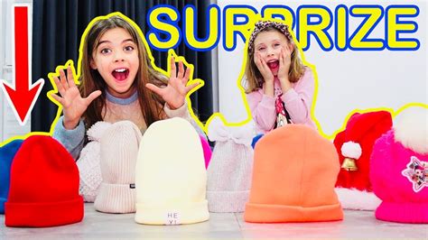 Surprize Sub Caciulile Colorate Youtube