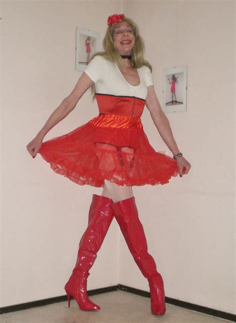 Corset Petticoat And Boots A Mostly Red And White Outfit Flickr