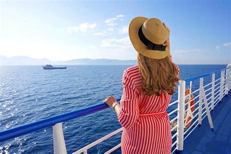 What To Wear On Cruise Embarkation Day Outfit Inspiration Wear When