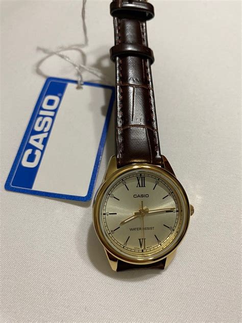 Casio leather strap watch, Women's Fashion, Watches & Accessories ...