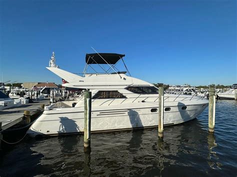 1996 Viking Sport Cruisers 46 Flybridge Sport Cruiser Flybridge In