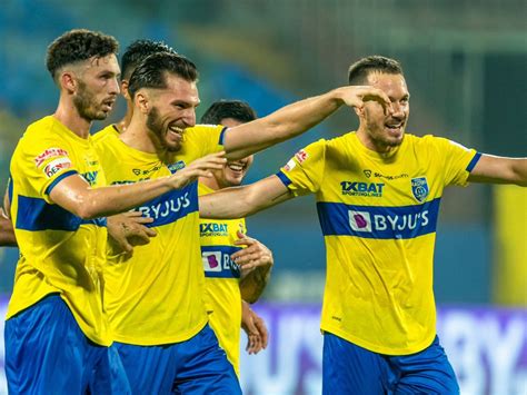 ISL 2022 23 Kerala Blasters FC Get Back To Winning Ways With 2 0 Win