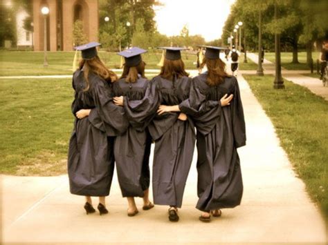 10 Things No One Tells You About Going To An All Girls School The