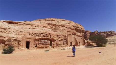 Madain Saleh Photo