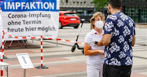 Duisburg Gesundheitsamtsleiter Ludwig Hoeren Fordert Eine Impfpflicht