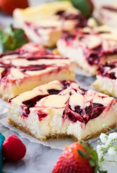 Berry Swirl Cheesecake Bars The Recipe Critic