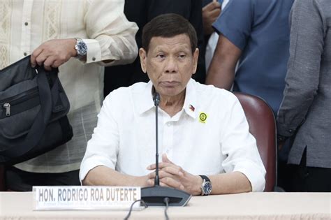 Dating Pangulong Duterte Pinanindigan Ang Pahayag Sa Senado Na Siya