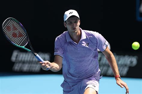 Australian Open 2024 Day 2: Men's singles predictions ft. Hubert ...