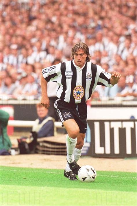 David Ginola of Newcastle Utd in 1996. | David ginola, Sports stars ...