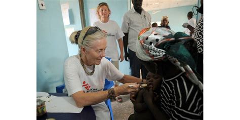 Humanitaire Médecins sans Frontières quarante ans de soins dans lurgence