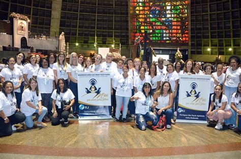 Catedral do Rio de Janeiro acolhe encontro estadual Mães que oram