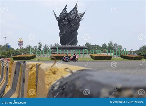 Kota Harapan Indah Landmark Statue Editorial Photo Image Of Landscape