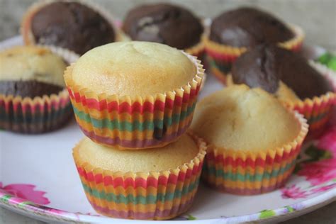 Eggless Vanilla Muffins Recipe Yummy Tummy