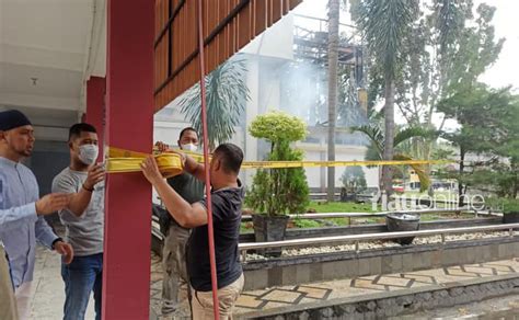 Galeri Foto Penampakan Kebakaran Gedung Mpp Pekanbaru