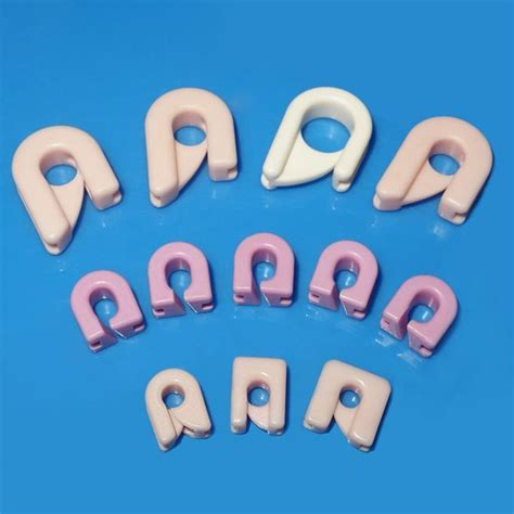 Al O Alumina Ceramic Wire Guides Ceramic Pigtail For Spinning Machinery