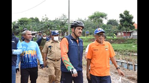 Wali Kota Tinjau Progres Pembangunan Turap Kali Jati Kramat Pondok