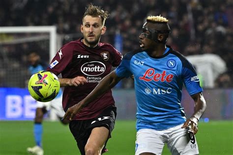 Napoli Che Stop Per Osimhen Salta Anche Il Derby Calcio Salernitana