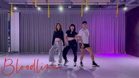 Twice X Kiel Tutin Bloodline Ariana Grande Dance Cover Youtube