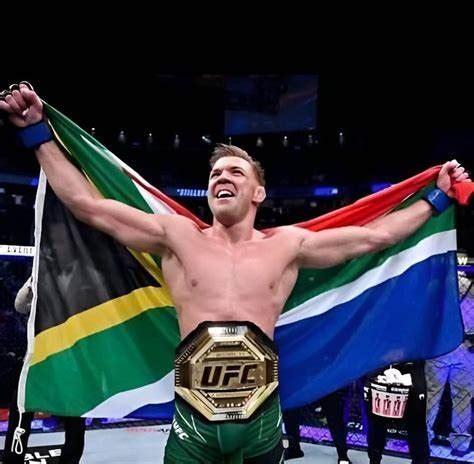 Dricus du Plessis becomes SA’s first-ever UFC champion - newsnote