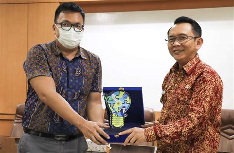 PJ Bupati Bekasi Tandatangani Perjanjian Kerjasama Dengan PT PLN