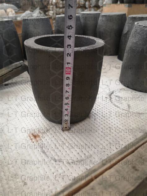 Small Type Sic Graphite Crucible Used For Aluminium Melting In Oil