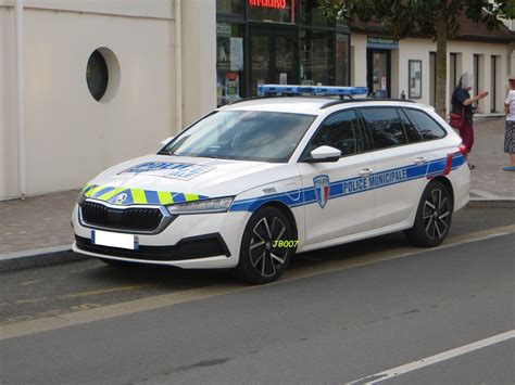 Skoda Octavia Combi Hybrid Police Municipale De Yerres 91 Flickr