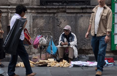 AMLO Proyecta Reducir Pobreza Hasta En 10 Por Ciento Para Cierre Del