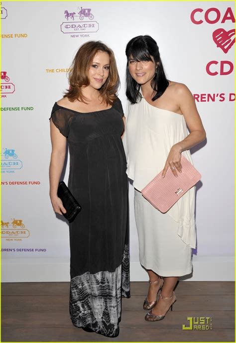 Alyssa Milano Selma Blair Pregnant Pals Alyssa Milano Photo