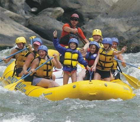 ACE Adventure Resort In West Virginia Is Perfect For A Summer Family Vacation