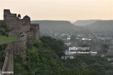 Chanderi Fort Photos and Premium High Res Pictures - Getty Images